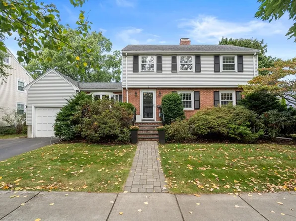 242 Cross St, Belmont, MA 02478