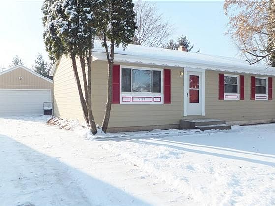 2nd image of 2105 Barnaby Dr