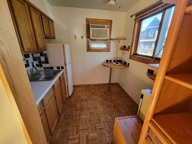 898 Raymond Ave #1 — Photo 12