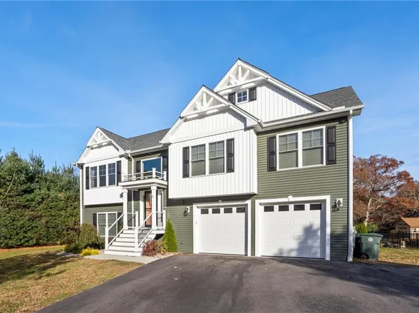 51 Hornbeam Rd, Coventry, RI 02816