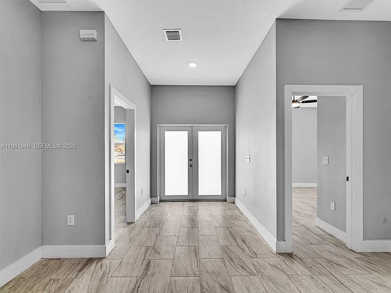 803 N 20th St — Photo 27