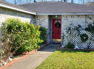 3916 Easy St, Dickinson, TX 77539