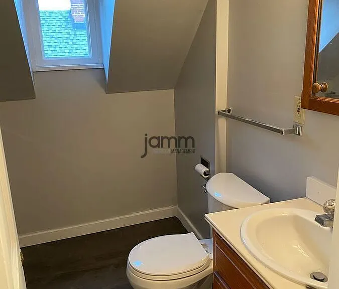 1257 W Clifton Blvd #3 — Photo 10
