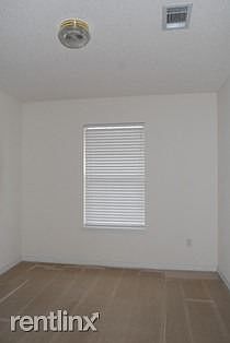 5th image of 19438 W Lake Village Dr
