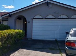 11 Lacota Ct, Sacramento, CA