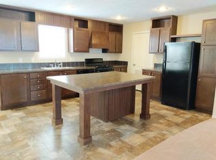 707 Freedom Ct, Potterville, MI 48876
