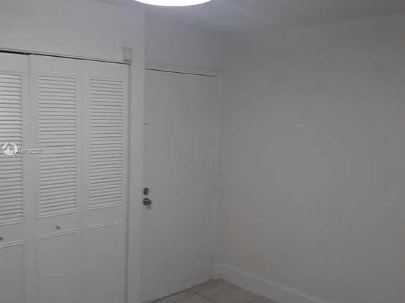 4th image of 8860 Fontainebleau Blvd APT 205