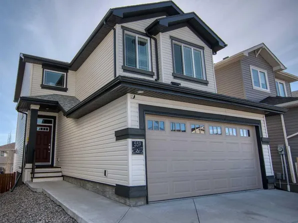 559 Moonlight Ln W, Lethbridge, AB T1J 5M1