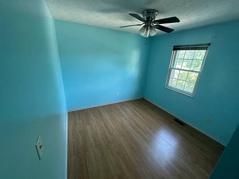 1760 Transparent Ct — Photo 18