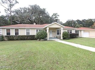 1624 S Palm Ave, Palatka, FL 32177