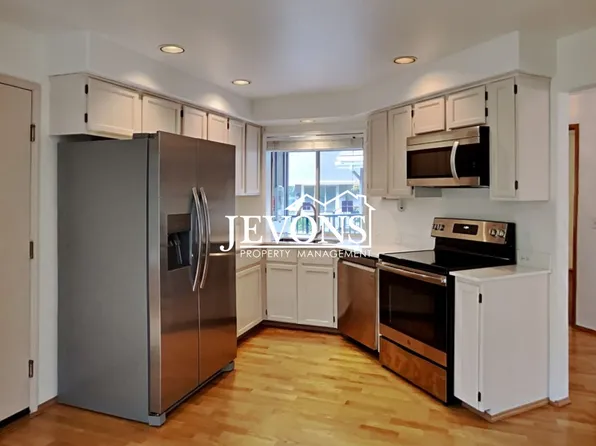 3632 255th Ln SE Unit 48, Issaquah, WA 98029