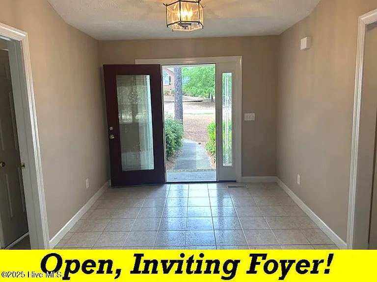 12 Deerwood Ln — Photo 7