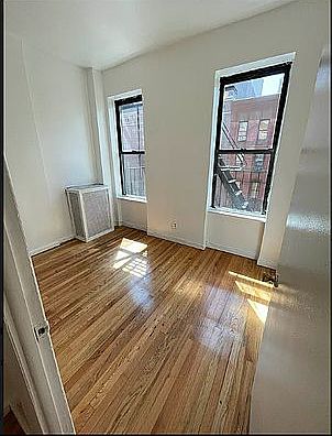 2nd image of 401 E 91st St APT 8
