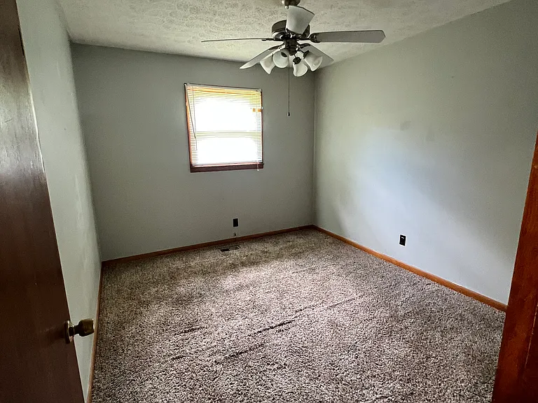 473 Dooley St — Photo 7