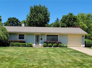 630 Pierce Dr, Youngstown, OH 44511