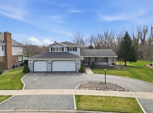 1345 McCoy Dr, Schererville, IN 46375