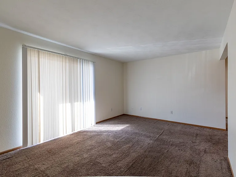 Parkside Apartments — Photo 15