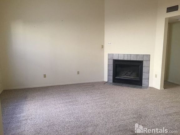 3rd image of 3212 Fritzie St NW
