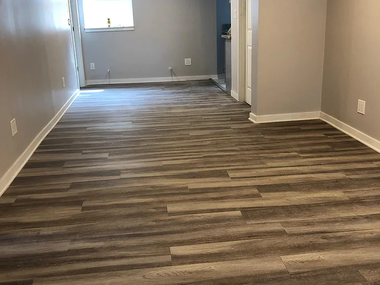 647 South Blvd #4 — Photo 8