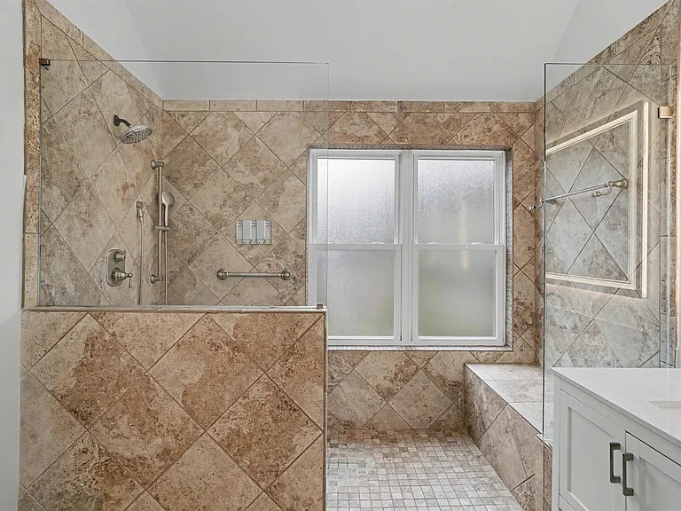 2905 Summer Cape Ct — Photo 18