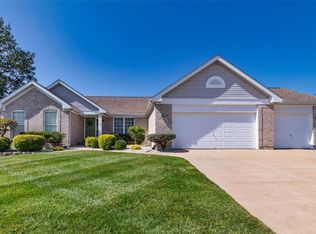 1457 Wilkesboro Dr, Dardenne Prairie, MO 63368