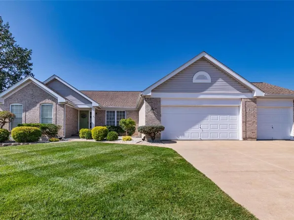 1457 Wilkesboro Dr, Dardenne Prairie, MO 63368