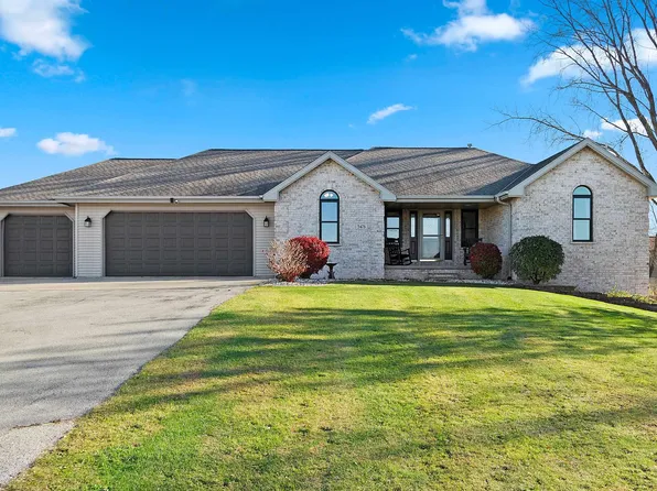 3476 Nicolet Dr, Green Bay, WI 54311