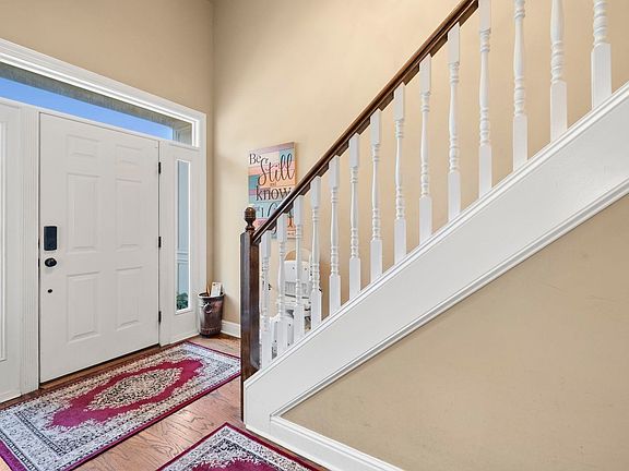 3rd image of 44 Forest Village Pl