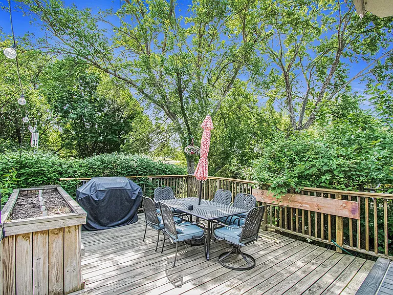 3123 S 144th Ave — Photo 18