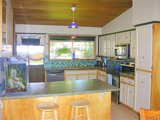 2nd image of 61127 Finchwood Dr
