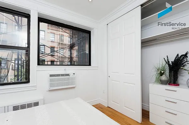 Rented by FirstService Realty (legacy) | media 16