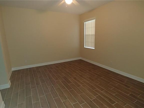 4th image of 8521 Oakshade Cir Unit 414