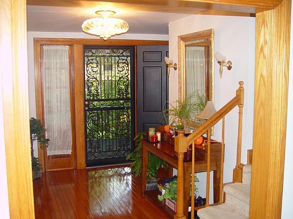 Entry way