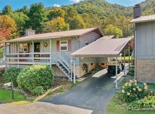 228 Raven Rdg, Maggie Valley, NC 28751