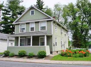 822 Hudson Ave, Stillwater, NY 12170