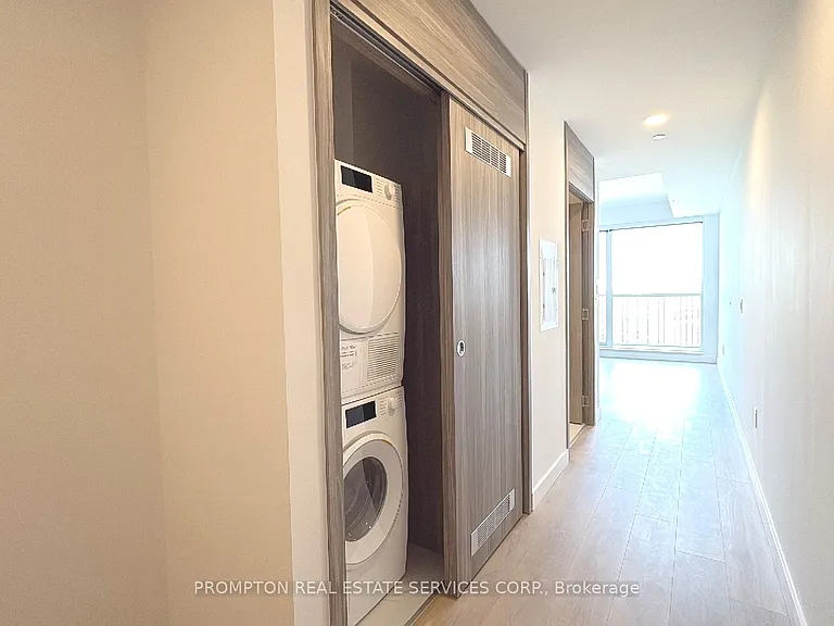 18 Esther Shiner Blvd #2606 — Photo 9