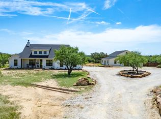 550 Capstone Ridge Dr, Santo, TX 76472