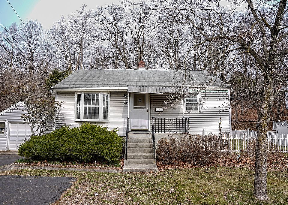 1st image of 24 Suffern Ln