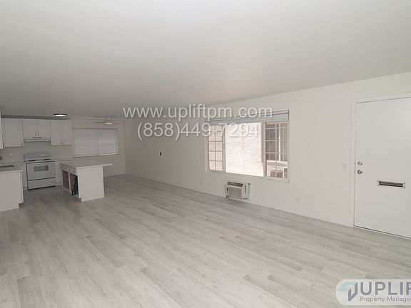 2nd image of 813-817 B St #813-01