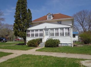 419 Douglas St, Waterloo, IA 50703