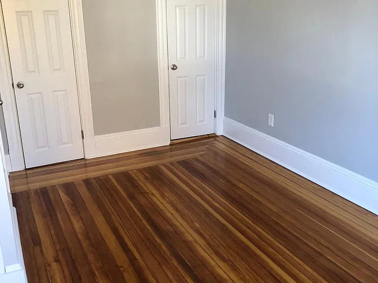 27 Webb St #2 — Photo 12