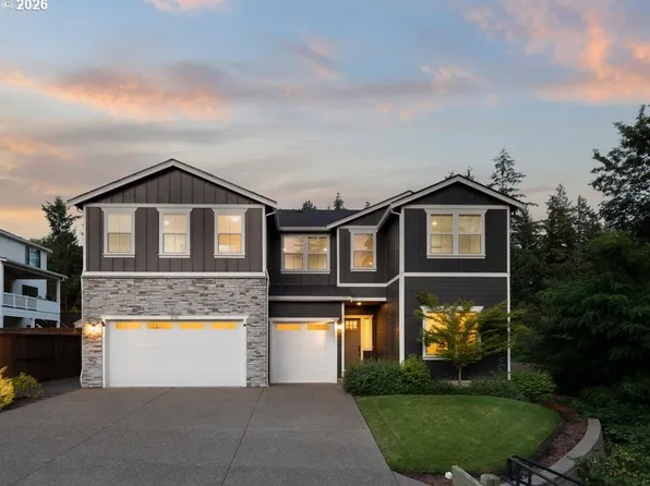 2751 Dahlia Dr, West Linn, OR 97068