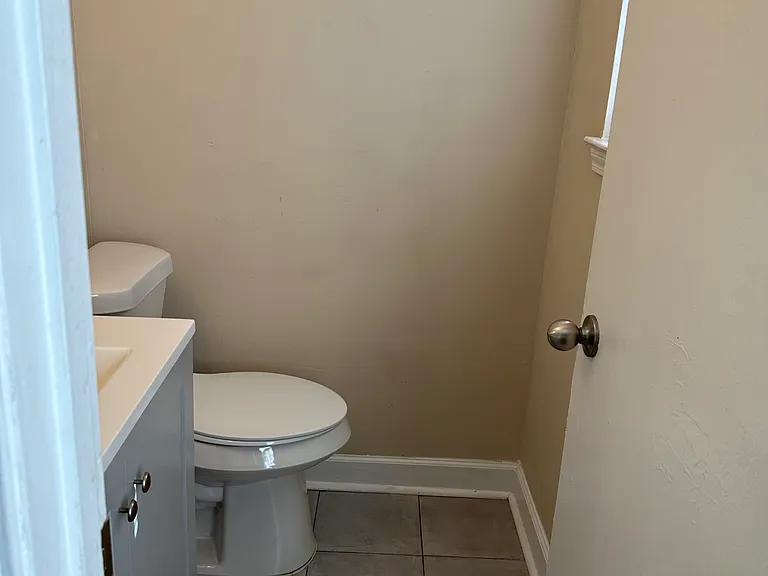 5167 Fairley Rd — Photo 1