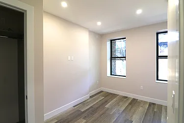 Rented by Harlem Lofts