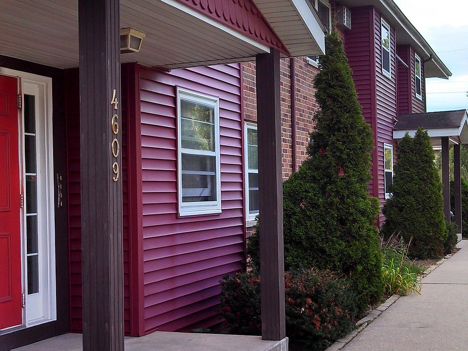 1st image of 4609 Thurston Ln APT 1