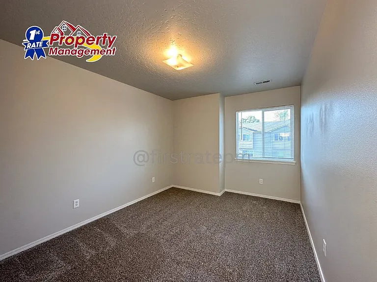 16029 N 19th St #104 — Photo 9