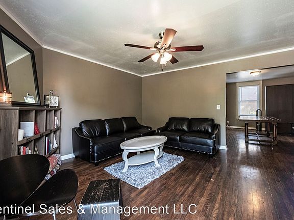 5th image of 802 E Belmont Ave
