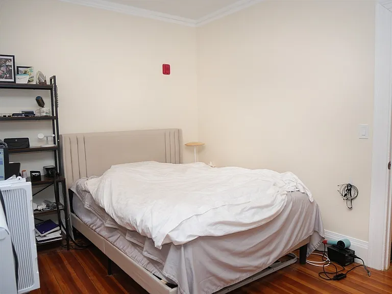 10 Beals St #1 — Photo 8