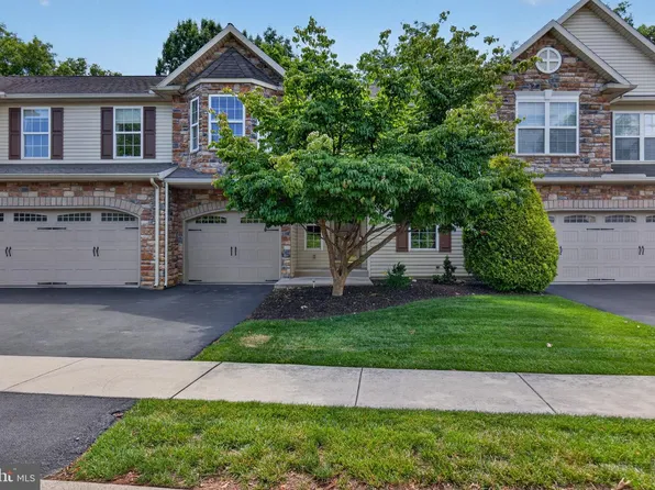 103 Pin Oak Ct, Mechanicsburg, PA 17050