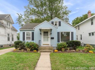 178 W 21st St, Holland, MI 49423
